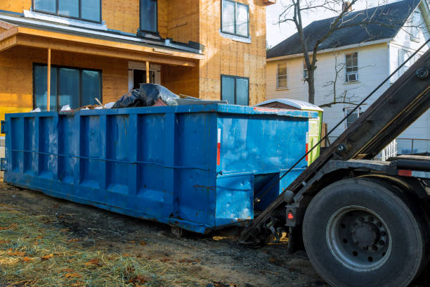 Best Yard Cleanup Services  in Mahomet, IL