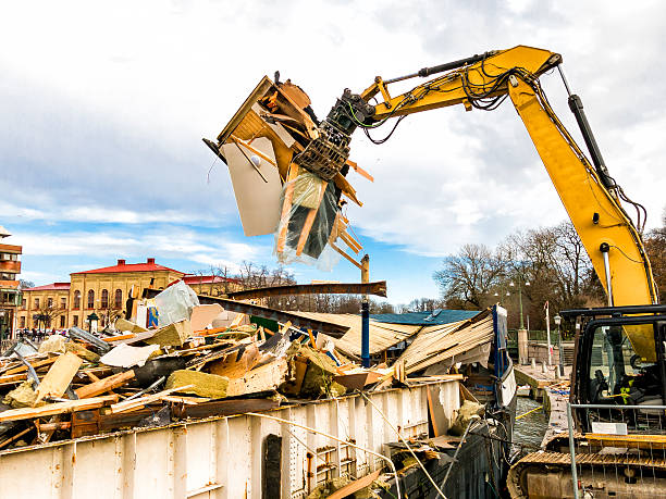 Best Commercial Junk Removal  in Mahomet, IL